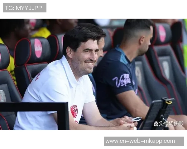 马竞考虑西蒙尼接班人伯恩茅斯主帅伊劳拉成为首选人选